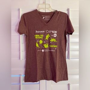 Austin Statesman Cap 10K Ladies V-neck race shirt, 2021